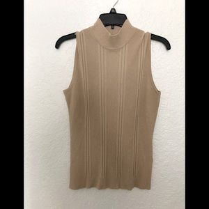 Ribbed sleeveless sweater top
